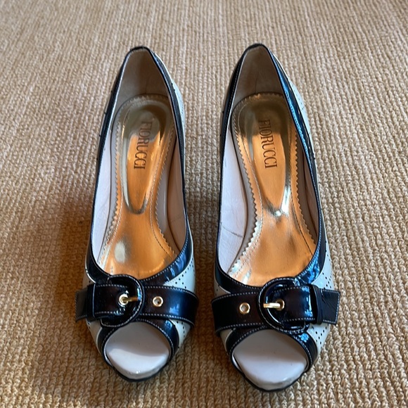 Fiorucci pumps - Picture 3 of 3